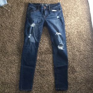 Distressed American Eagle Jeggings Jeans